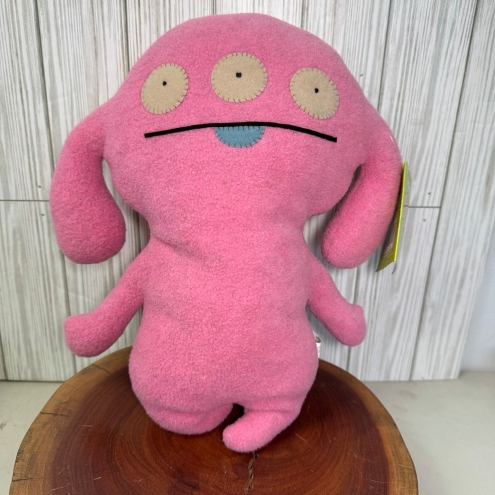 Uglydoll Peaco Pink Plush Toy 2006 Pretty Ugly LLC Sun-Min Kim David Horvath NWT